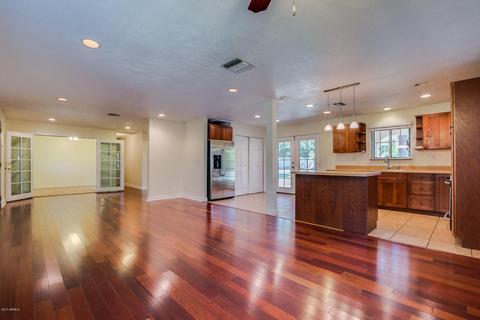 334 E Rose Ln, Phoenix, AZ 85012 photo 17