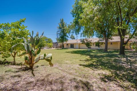 334 E Rose Ln, Phoenix, AZ 85012 photo 9