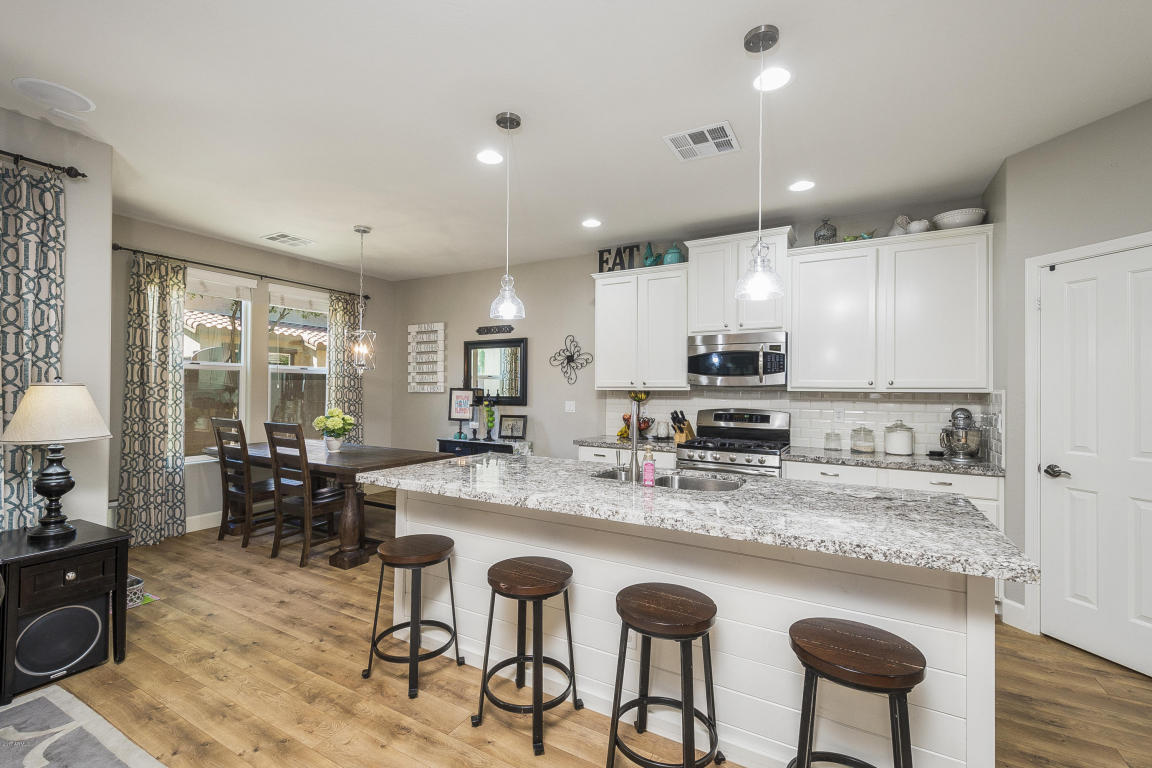 3441 E Robin Ln, Gilbert, AZ 85296 photo 3