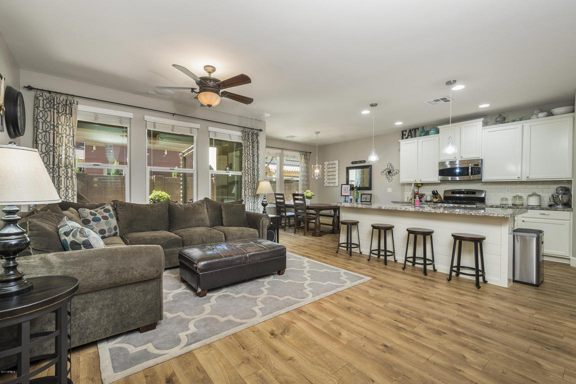 3441 E Robin Ln, Gilbert, AZ 85296 photo 2