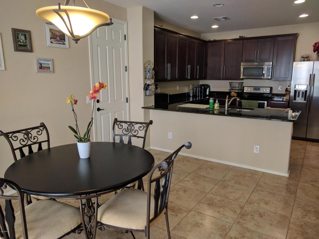 3615 E Larson Ln, Gilbert, AZ 85295 photo 5