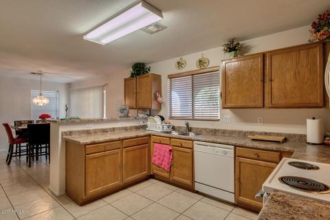 2825 S 63rd Dr, Phoenix, AZ 85043 photo 7