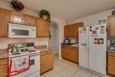 2825 S 63rd Dr, Phoenix, AZ 85043 photo 9