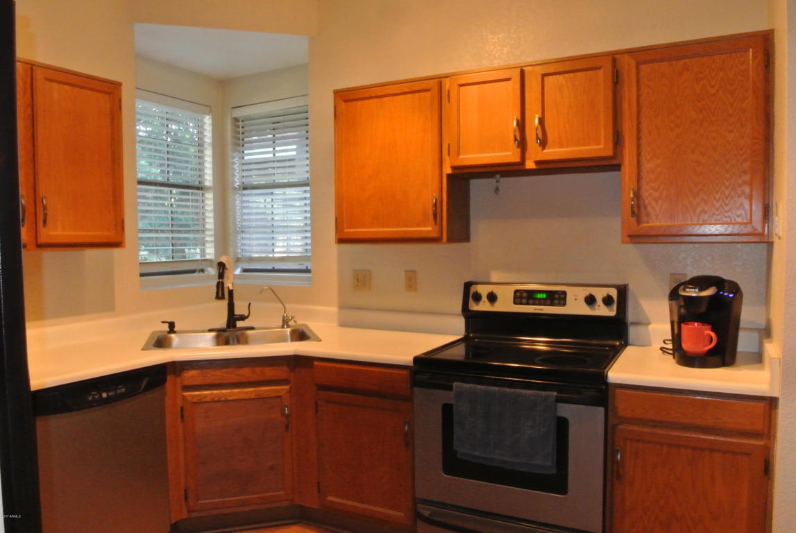 823 E Cullumber St, Gilbert, AZ 85234 photo 8