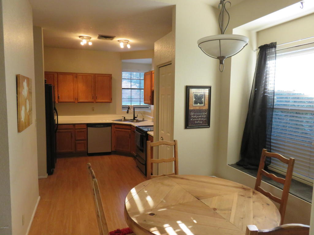 823 E Cullumber St, Gilbert, AZ 85234 photo 9
