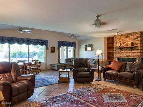 2824 Elm St, Phoenix, AZ 85016 photo 3