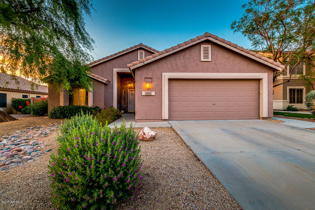 244 E Laredo Ave, Gilbert, AZ 85296 photo 2