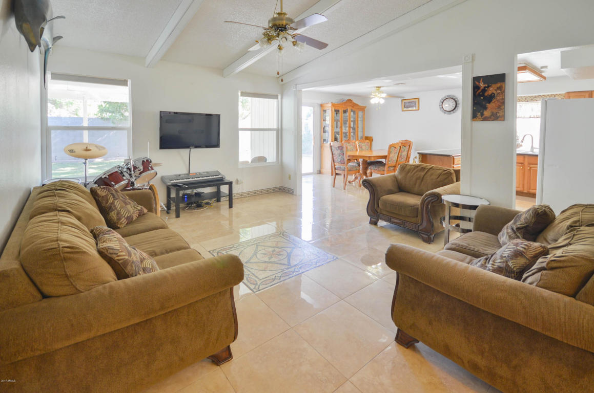 4045 E Maldonado Dr, Phoenix, AZ 85042 photo 5