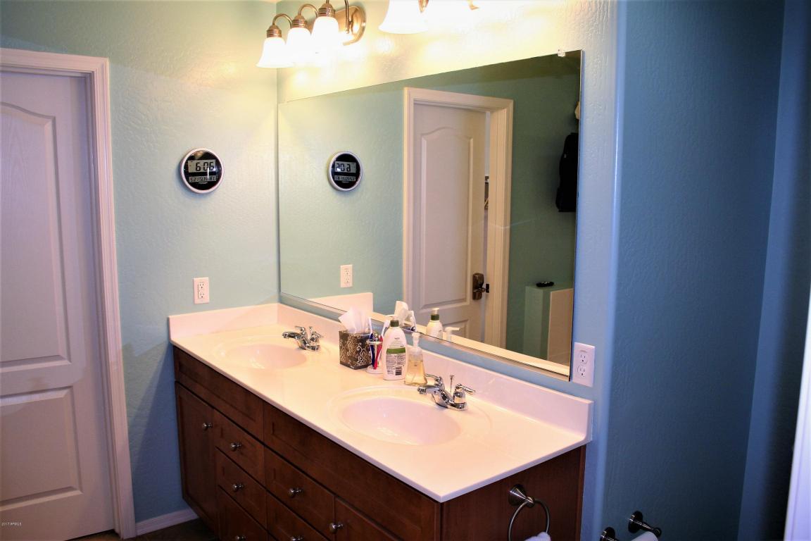 3445 E Harwell Rd, Gilbert, AZ 85234 photo 23