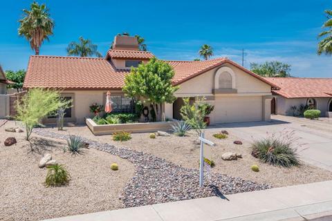 729 E Brook Hollow Dr, Phoenix, AZ 85022 photo 1