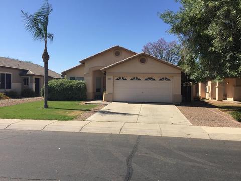 3953 E Tremaine Ave, Gilbert, AZ 85234 photo 1