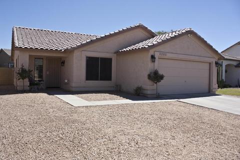 2285 E Stottler Dr, Gilbert, AZ 85296 photo 1