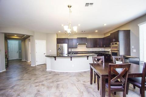 934 E Rojo Way, Gilbert, AZ 85297 photo 12