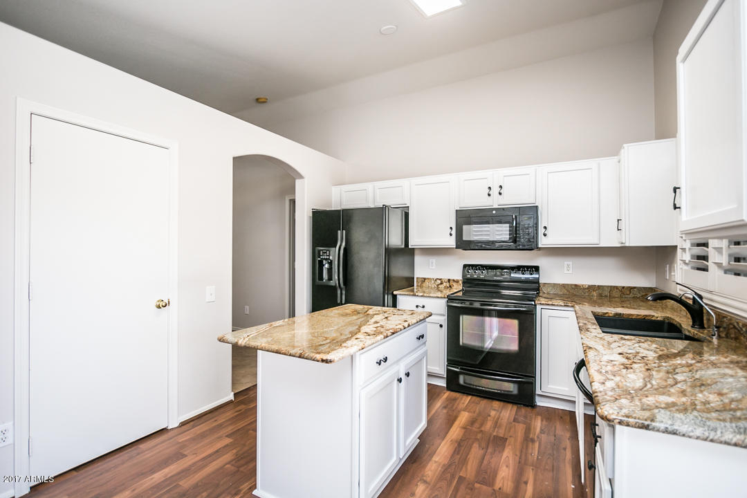 8618 E Natal Ave, Mesa, AZ 85209 photo 5