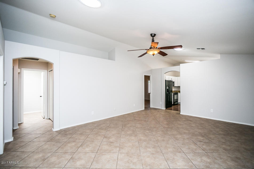 8618 E Natal Ave, Mesa, AZ 85209 photo 4
