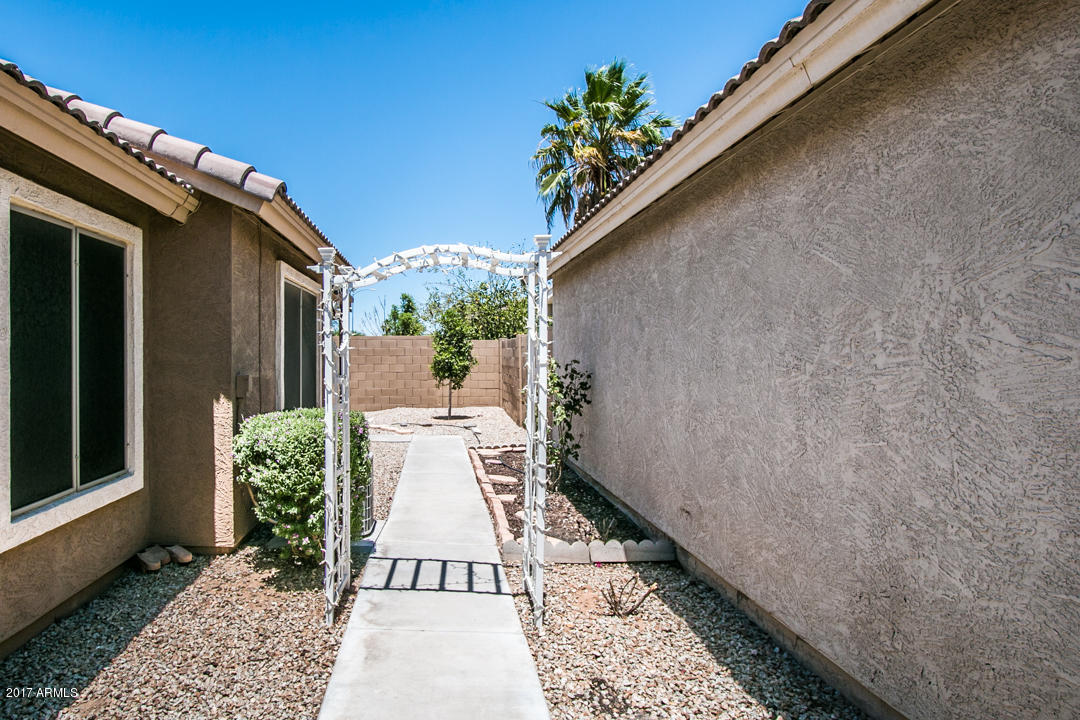 8618 E Natal Ave, Mesa, AZ 85209 photo 22