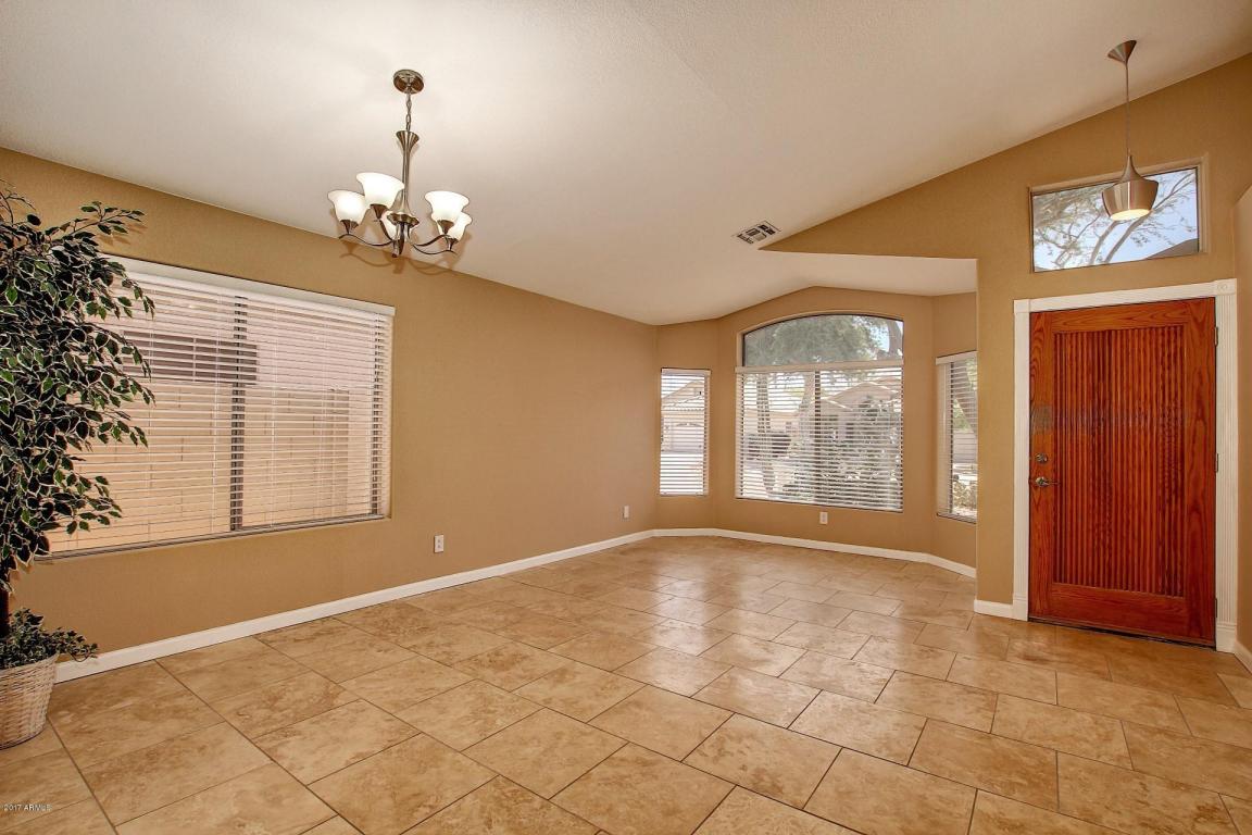 4642 E Mountain Vista Dr, Phoenix, AZ 85048 photo 6
