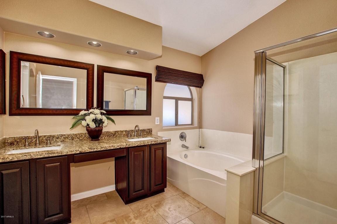 4642 E Mountain Vista Dr, Phoenix, AZ 85048 photo 8
