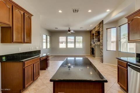 1046 E Phelps St, Gilbert, AZ 85295 photo 12