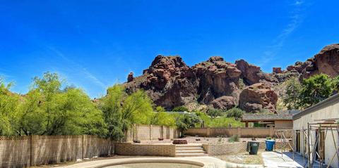 5811 N 46th Pl, Phoenix, AZ 85018 photo 3