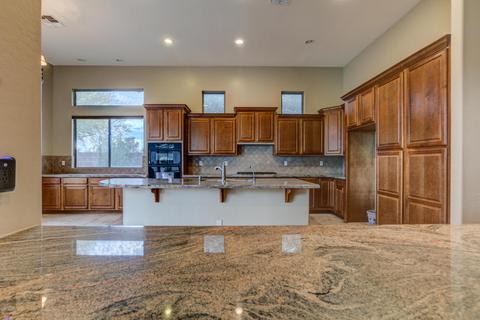 6493 S Crestview Ct, Gilbert, AZ 85298 photo 12