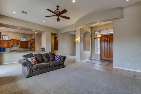 6493 S Crestview Ct, Gilbert, AZ 85298 photo 8