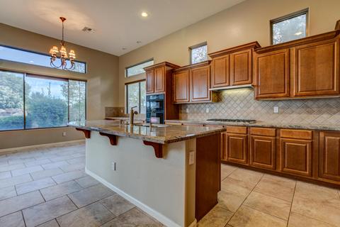 6493 S Crestview Ct, Gilbert, AZ 85298 photo 17