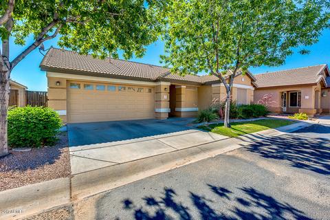 1815 N Sinova St, Mesa, AZ 85205 photo 2