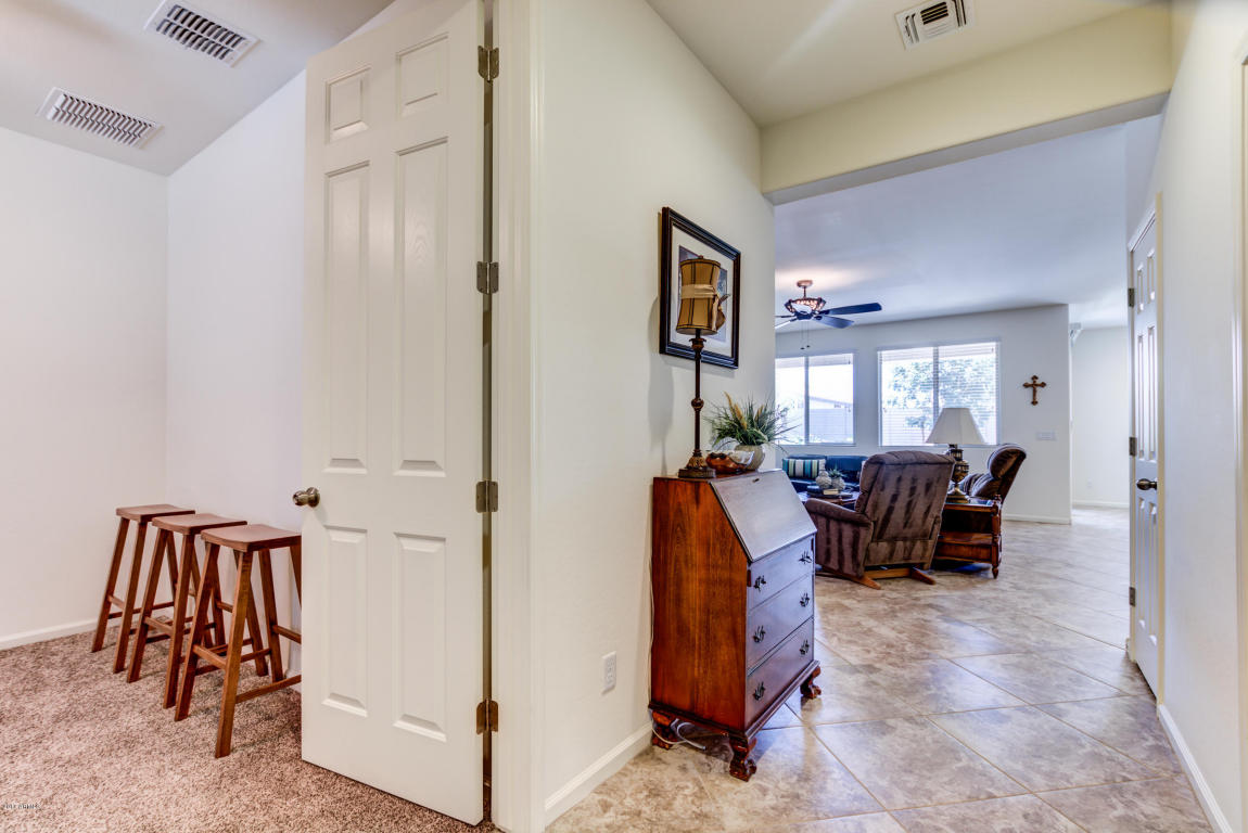 1129 E Pascal St, Gilbert, AZ 85298 photo 7