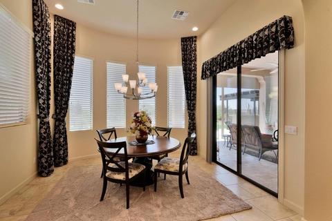 8415 E Leonora St, Mesa, AZ 85207 photo 10