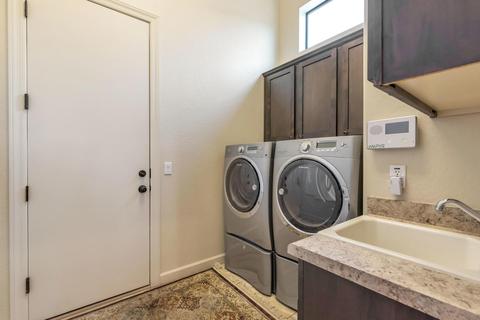 8415 E Leonora St, Mesa, AZ 85207 photo 31