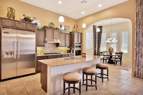 8415 E Leonora St, Mesa, AZ 85207 photo 8