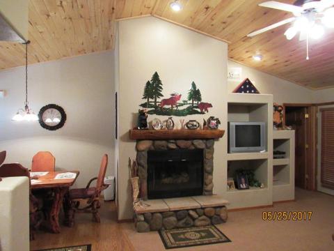 2651 Lodge Loop, Overgaard, AZ 85933 photo 6