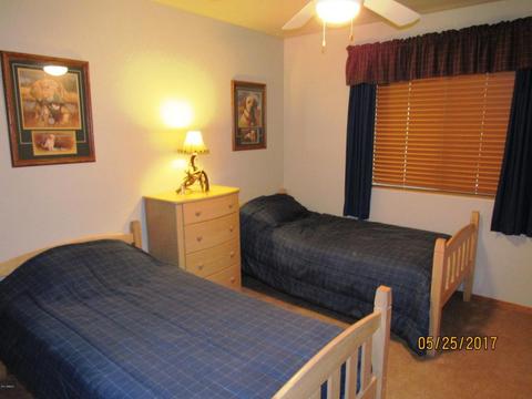 2651 Lodge Loop, Overgaard, AZ 85933 photo 11