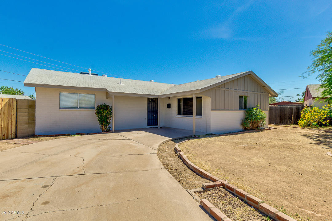 4433 N 68th Dr, Phoenix, AZ 85033 photo 2