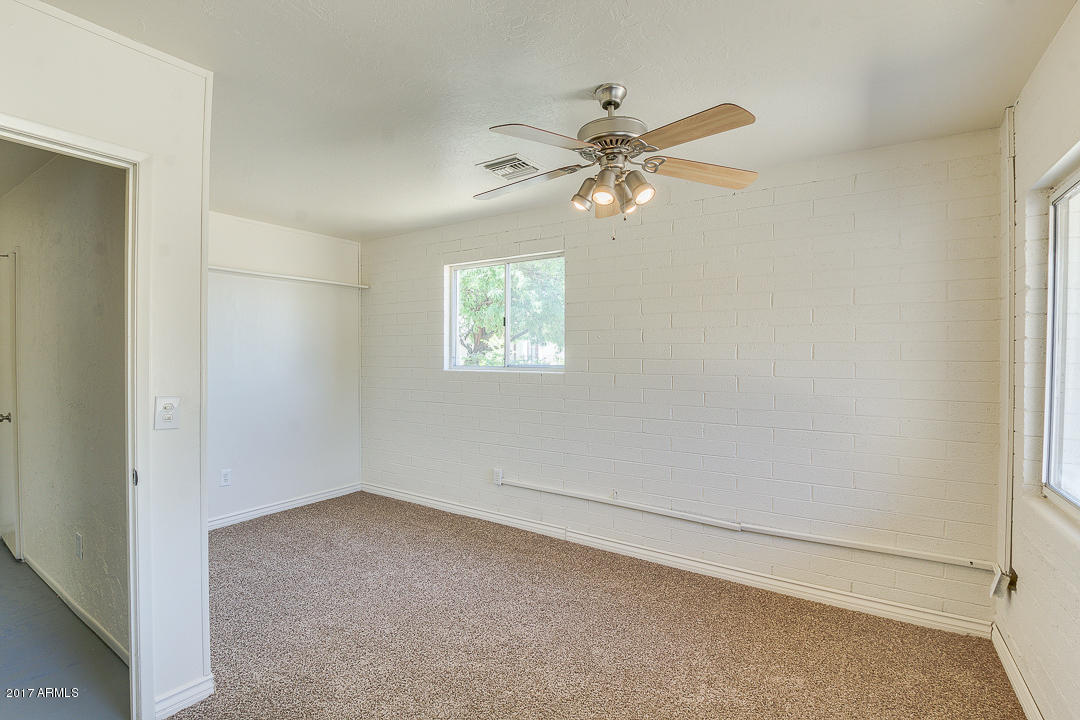 4433 N 68th Dr, Phoenix, AZ 85033 photo 23