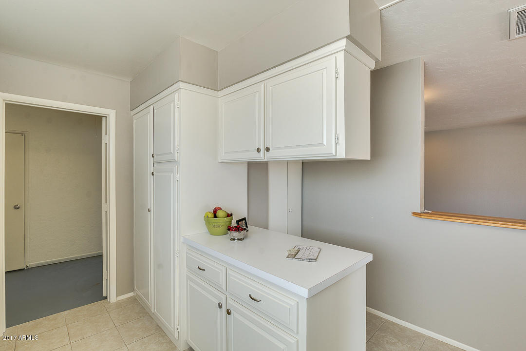 4433 N 68th Dr, Phoenix, AZ 85033 photo 14