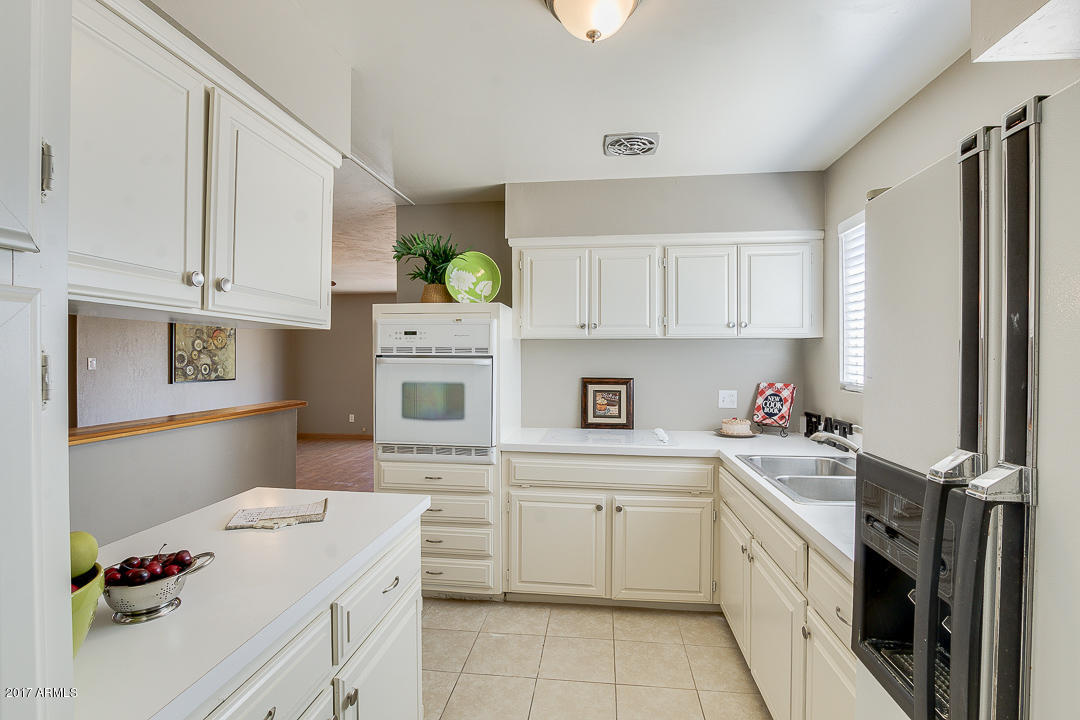 4433 N 68th Dr, Phoenix, AZ 85033 photo 13