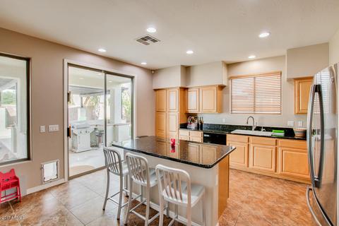 6467 S View Ln, Gilbert, AZ 85298 photo 11