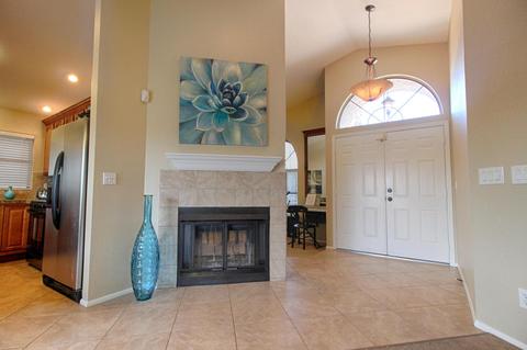 3837 E Shomi St, Phoenix, AZ 85044 photo 2