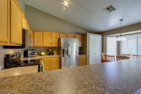 2075 E Stottler Ct, Gilbert, AZ 85296 photo 11