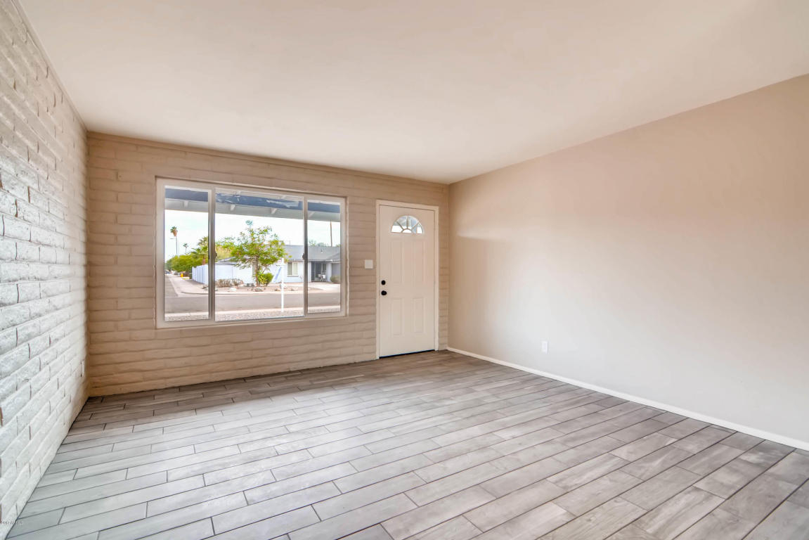1618 E Bishop Dr, Tempe, AZ 85282 photo 4