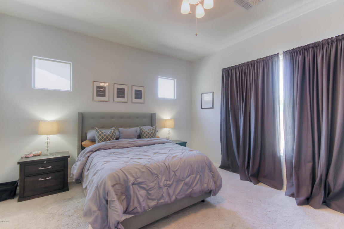 2858 E Ridgewood Ln, Gilbert, AZ 85298 photo 24