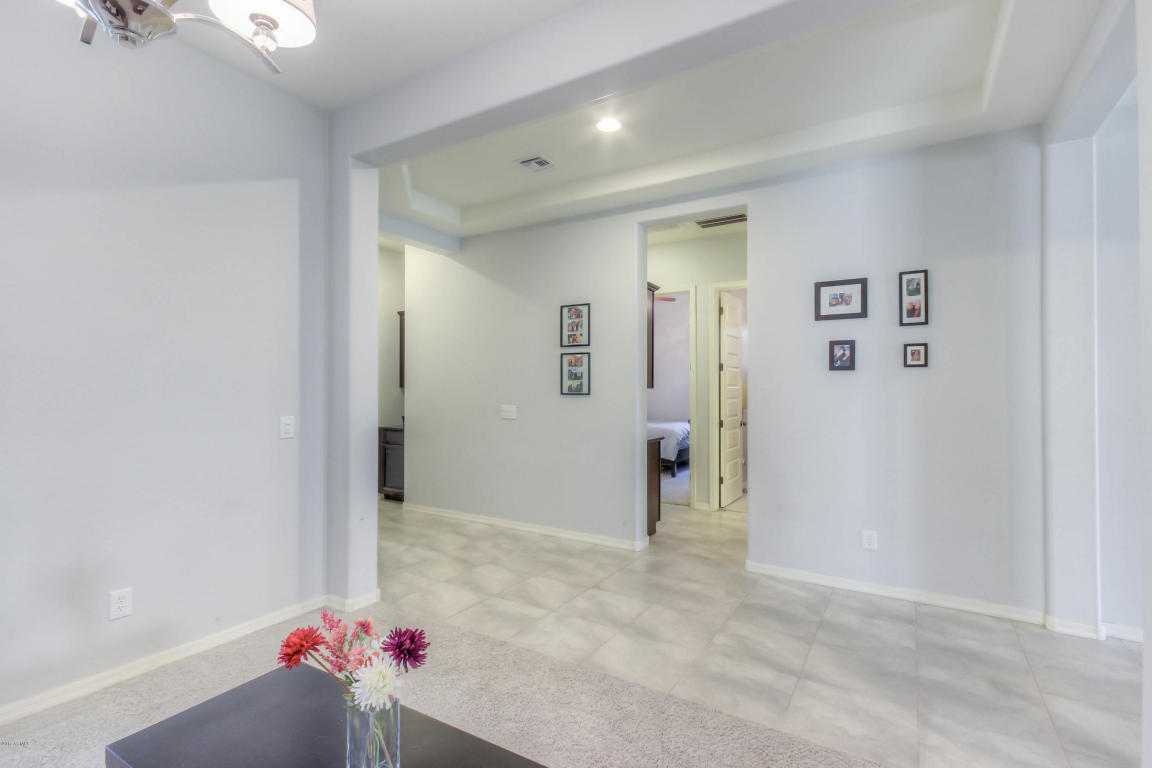2858 E Ridgewood Ln, Gilbert, AZ 85298 photo 4