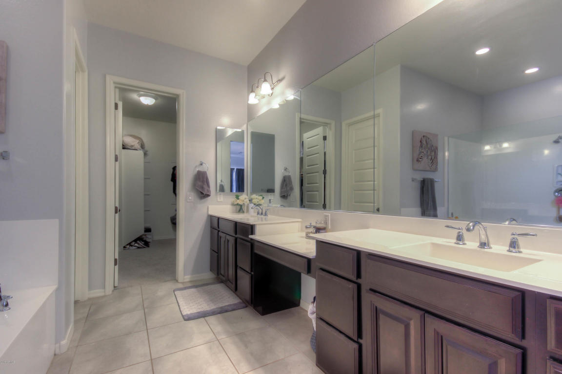 2858 E Ridgewood Ln, Gilbert, AZ 85298 photo 21