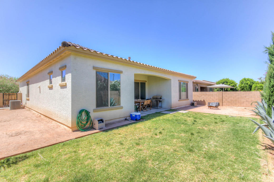 2858 E Ridgewood Ln, Gilbert, AZ 85298 photo 17