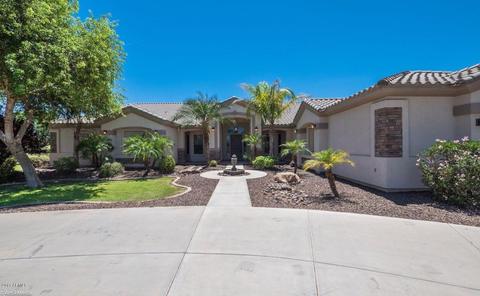 2935 E Superstition Dr, Gilbert, AZ 85297 photo 4