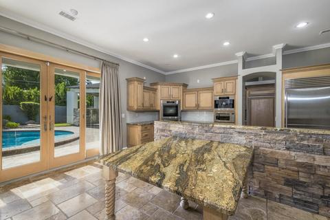 8040 N 10th Ave, Phoenix, AZ 85021 photo 3