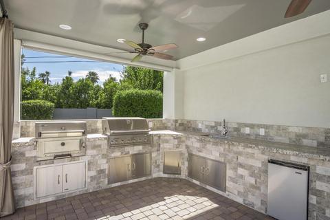 8040 N 10th Ave, Phoenix, AZ 85021 photo 17