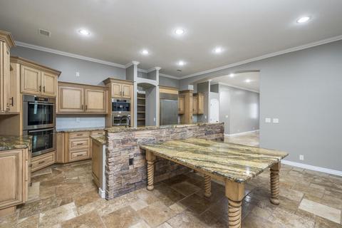 8040 N 10th Ave, Phoenix, AZ 85021 photo 4